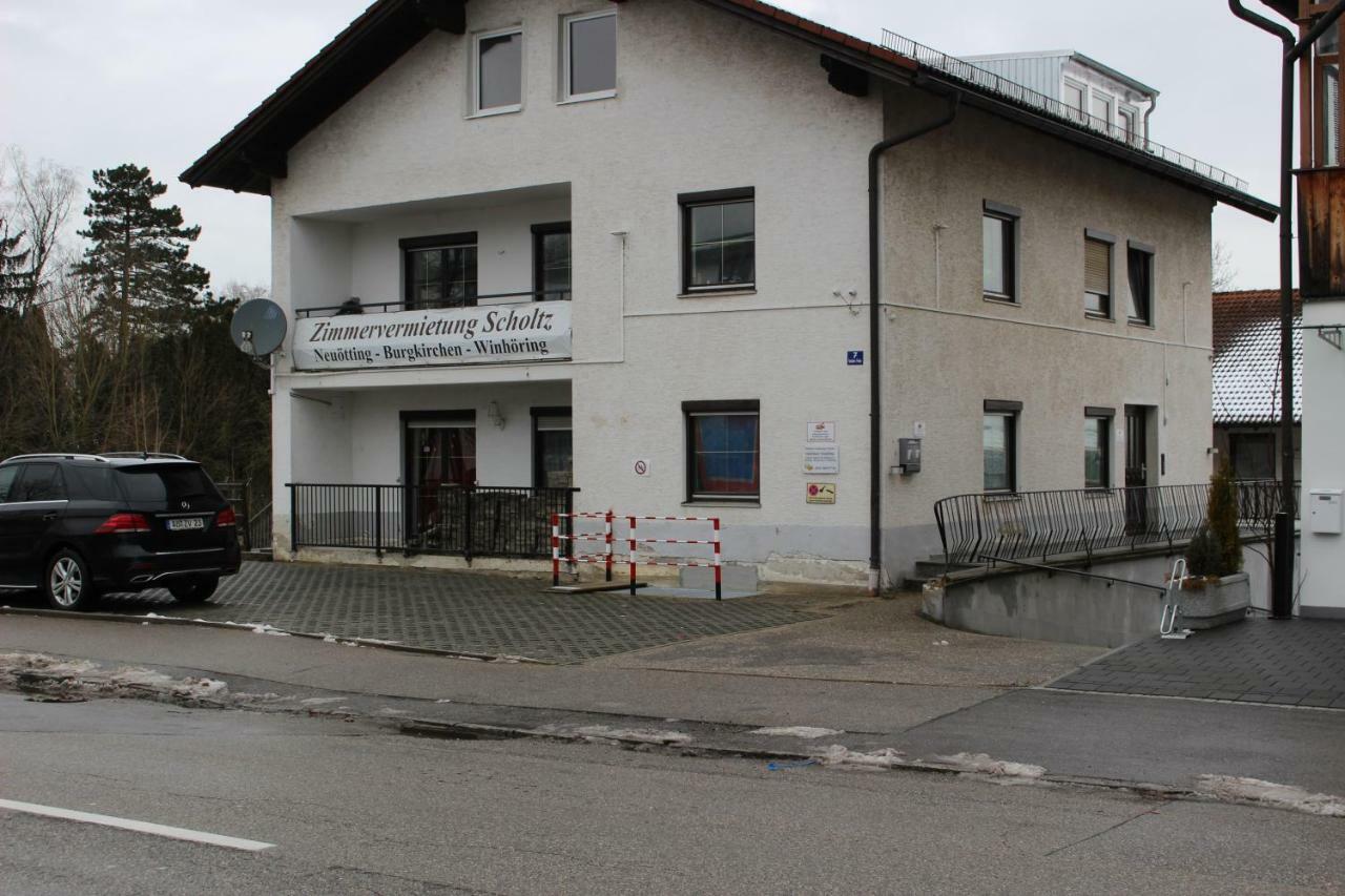 Zv-Scholtz Gaestehaus Neuoetting Simbacher Strasse 7 Luaran gambar