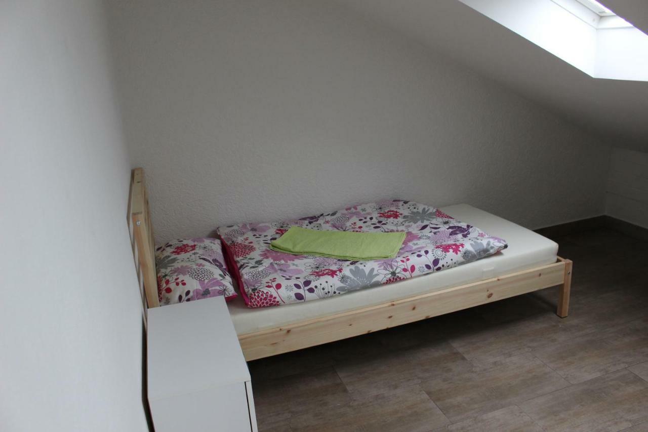 Zv-Scholtz Gaestehaus Neuoetting Simbacher Strasse 7 Luaran gambar