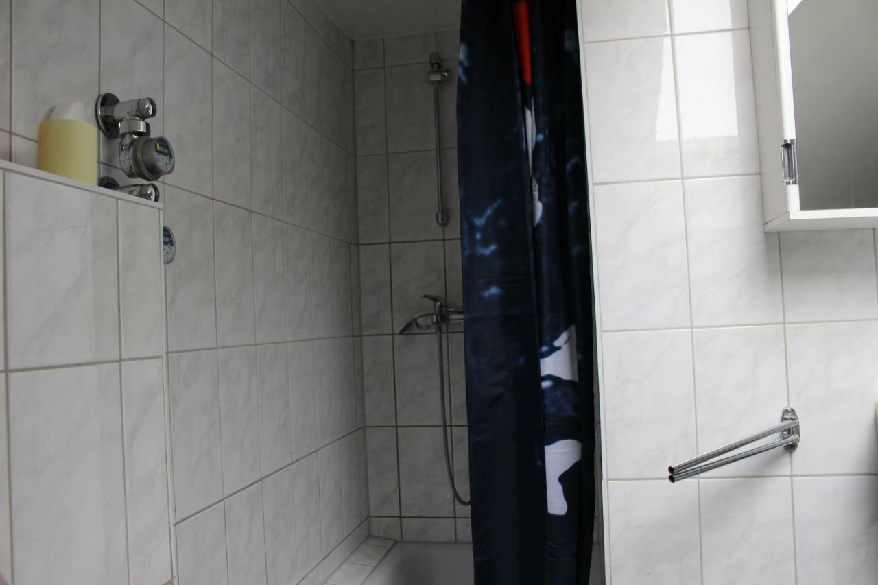 Zv-Scholtz Gaestehaus Neuoetting Simbacher Strasse 7 Luaran gambar