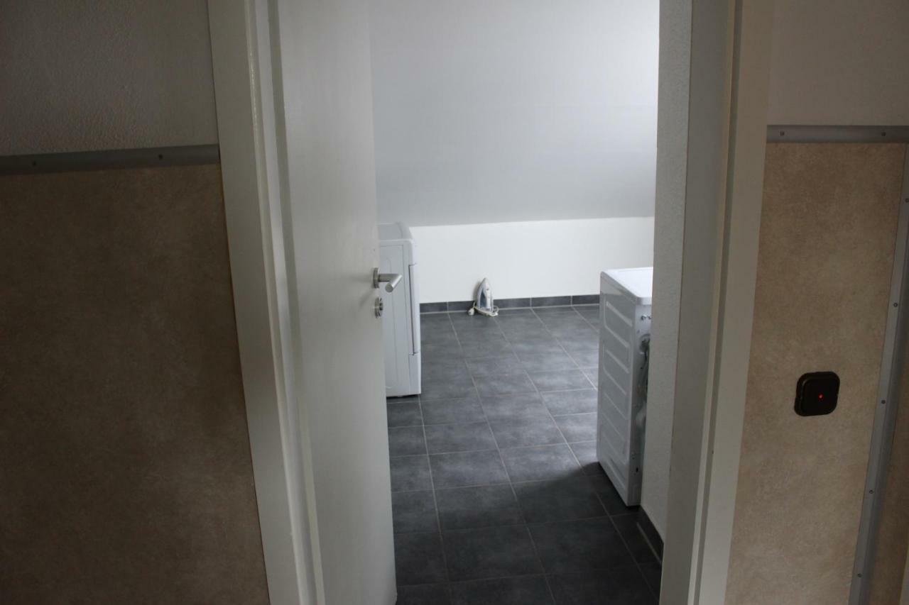 Zv-Scholtz Gaestehaus Neuoetting Simbacher Strasse 7 Luaran gambar